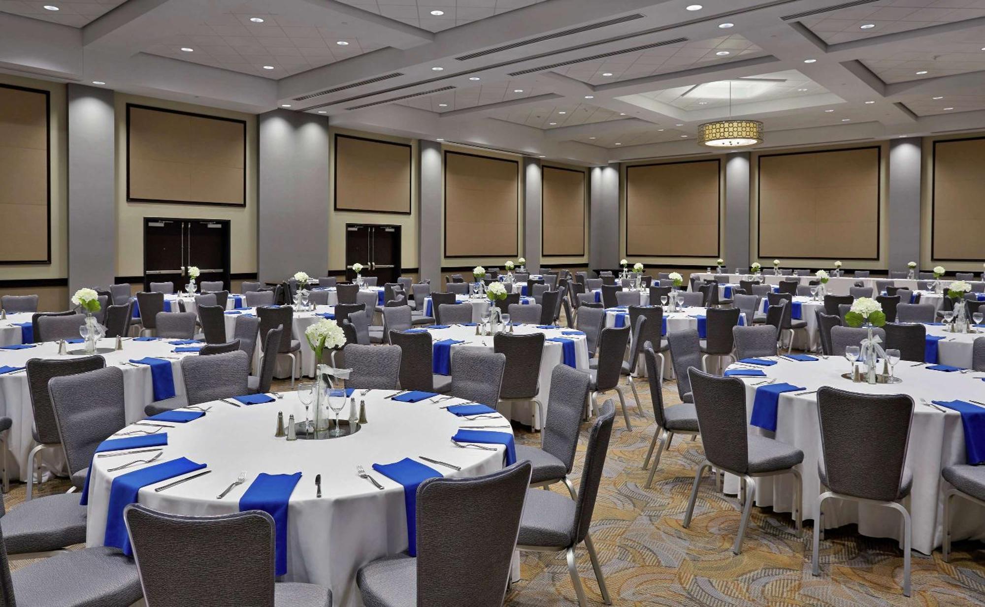 Hotel Doubletree By Hilton Lawrenceburg Exterior foto