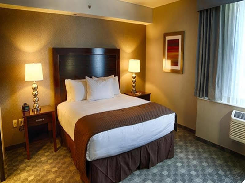 Hotel Doubletree By Hilton Lawrenceburg Exterior foto